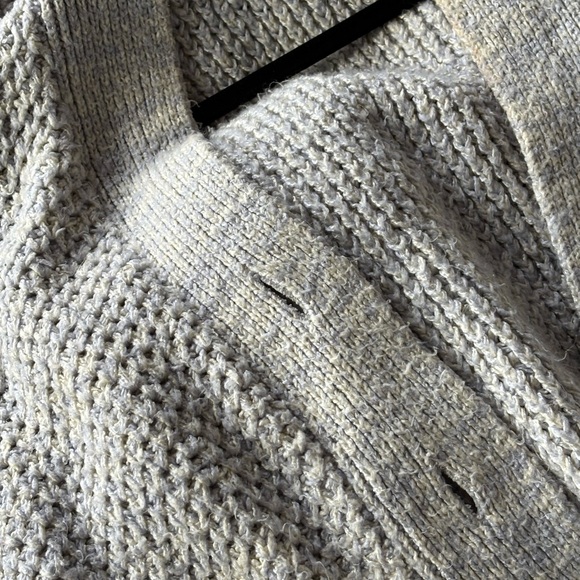 Cozy Knit Cardigan with Pockets - Picture 4 of 4